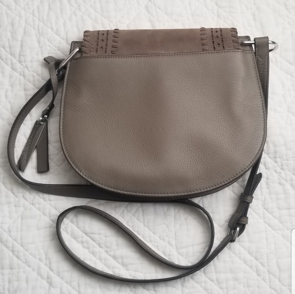 Vince Camuto Kirie taupe leather  saddle bag - Picture 6 of 8